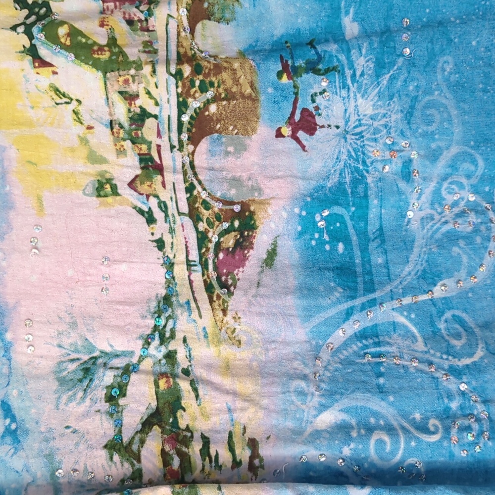 Winter scene tee - Picture 4 of 8